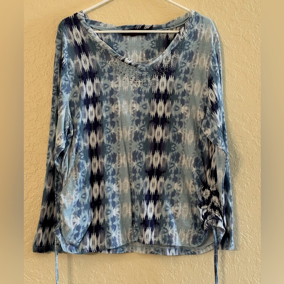 Gloria Vanderbilt Tops - Gloria Vanderbilt Quincy Women’s Top - 
Size XL - Worn 1 Time - 100% Cotton